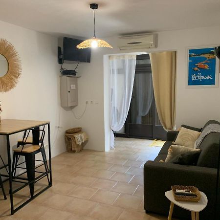 Studio Tout Equipe De 27M2, A 100M De La Mer, Et 500M Des Commerces Algajola  Exteriér fotografie